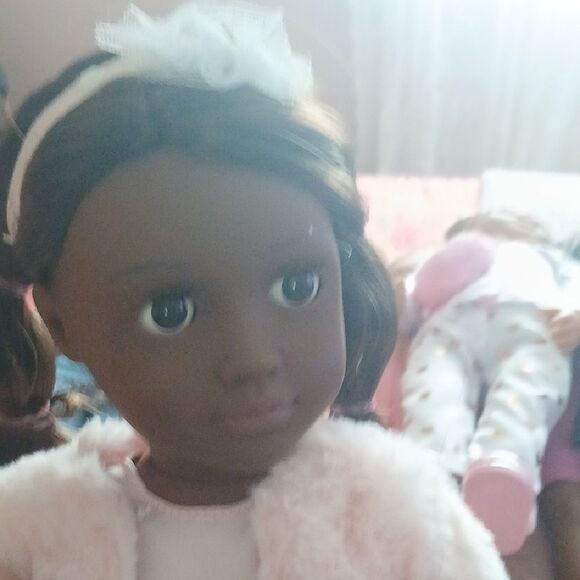 Charming Pink and White Dolls Set - Picture 6 of 8